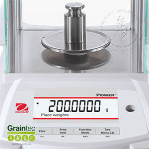 OHAUS Pioneer Analytical Balance